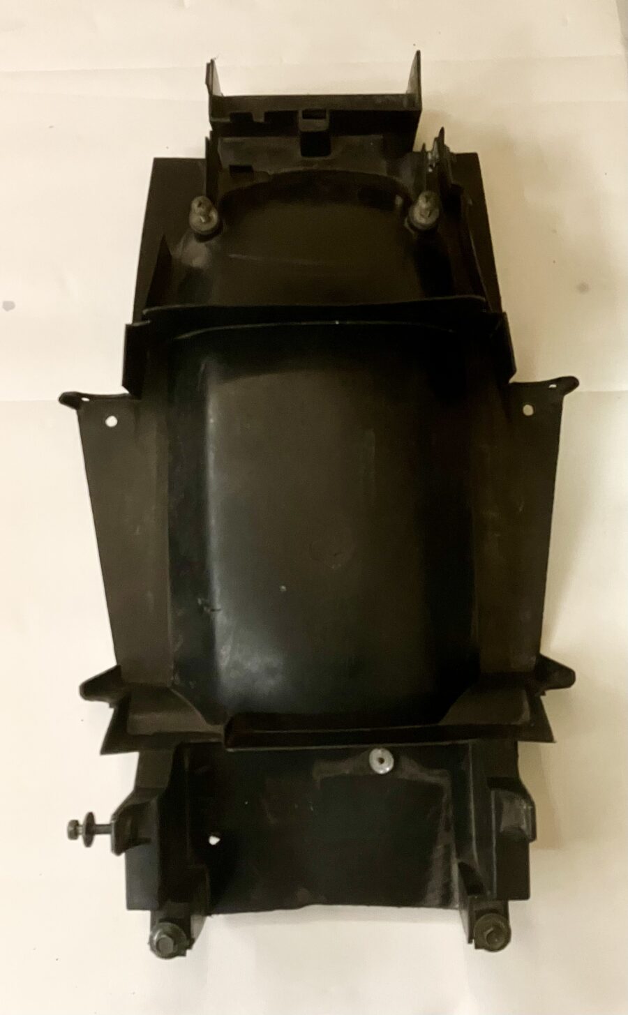 Passage de roue / bac batterie - Yamaha 600 Fazer (Phase 1)